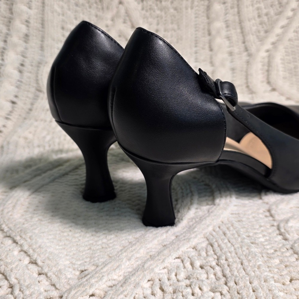 Clarks Kitten Heel Black Leather Pointed Toe Open Side Pump Womens 8 Excellent - Picture 7 of 10